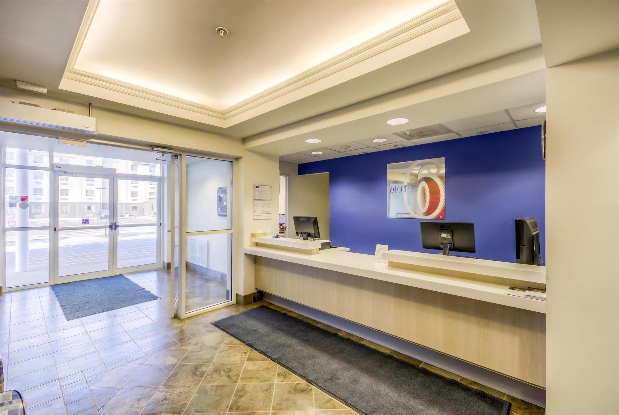 Motel 6-Estevan, Sk 외부 사진
