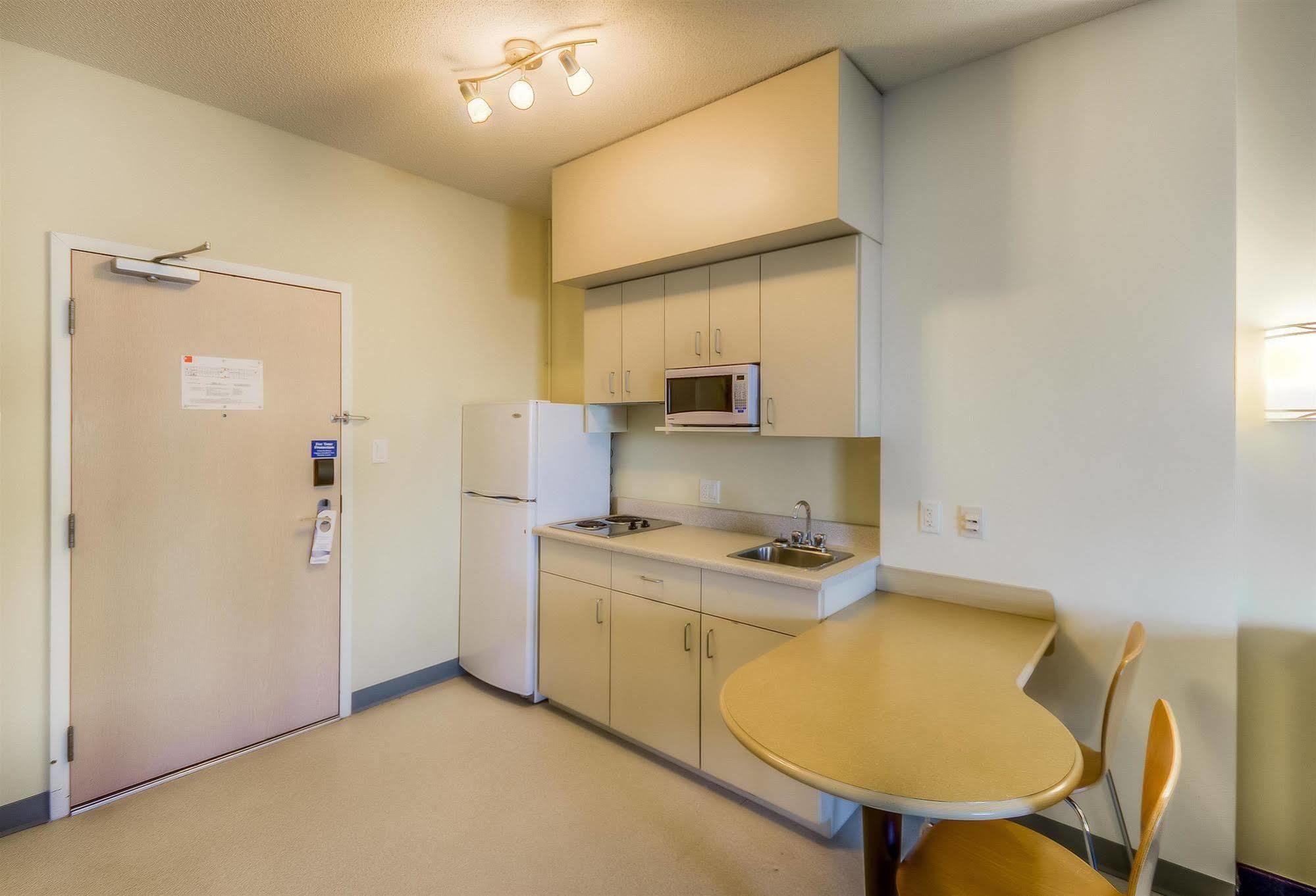 Motel 6-Estevan, Sk 외부 사진
