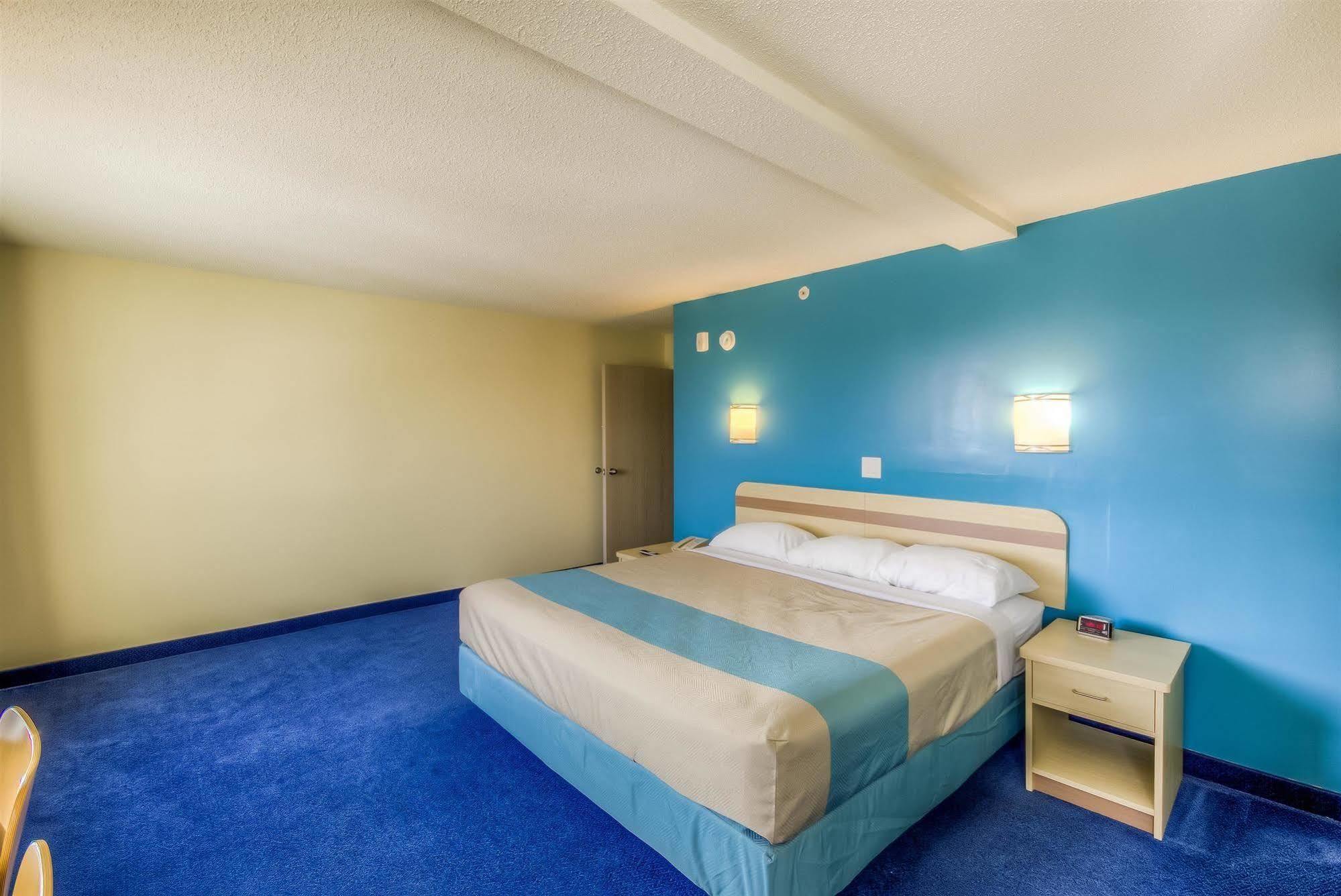 Motel 6-Estevan, Sk 외부 사진