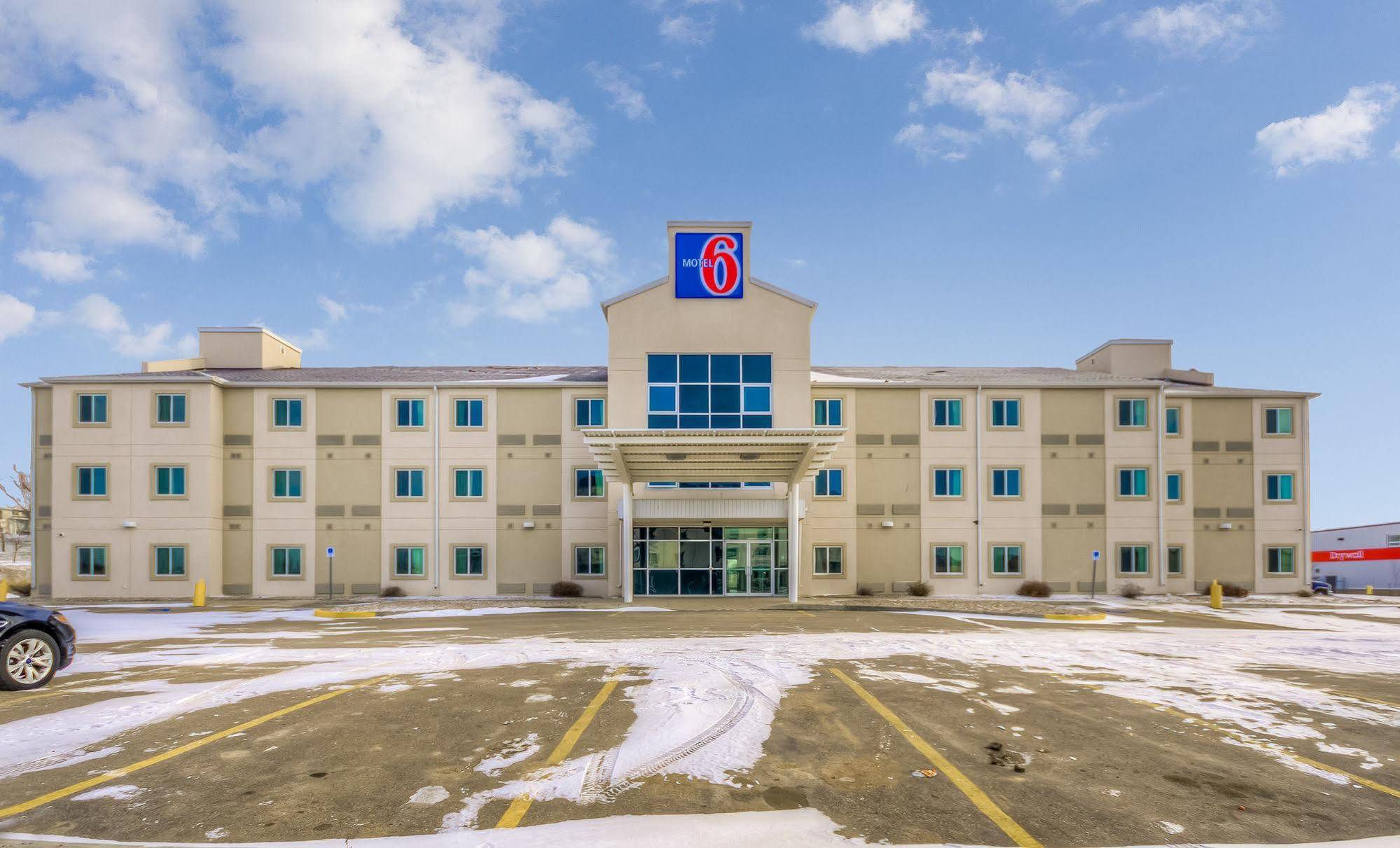 Motel 6-Estevan, Sk 외부 사진